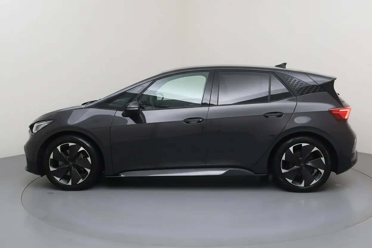 Cupra El-Born Bordeaux vue 2 Cupra El-Born en leasing sans apport à Bordeaux — vue 2