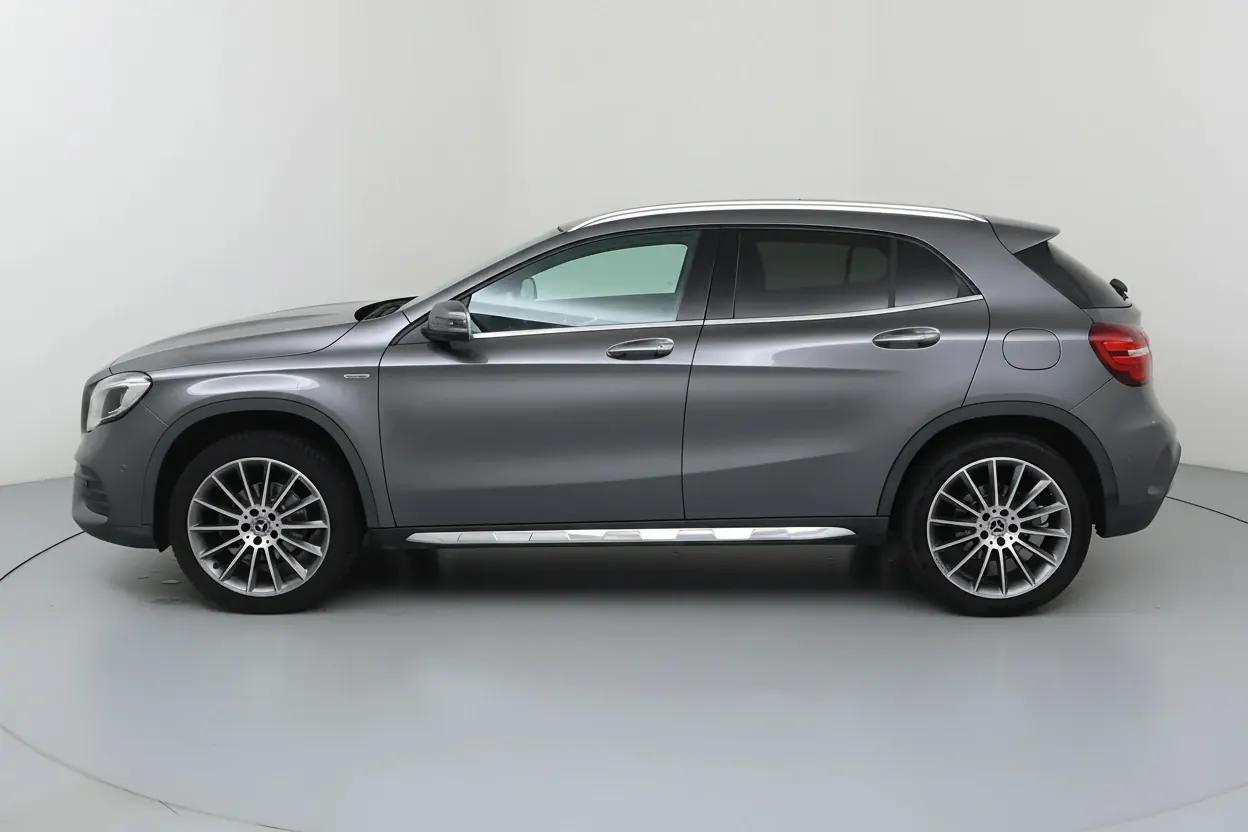 Mercedes-Benz GLA Bordeaux vue 2 Mercedes-Benz GLA en leasing sans apport à Bordeaux — vue 2
