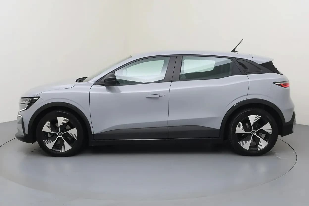 Renault Mégane E-Tech Bordeaux vue 2 Renault Mégane E-Tech en leasing sans apport à Bordeaux — vue 2