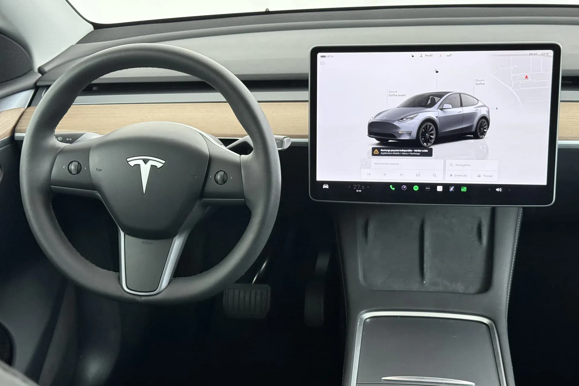 Tesla Model Y Bordeaux vue 4 Tesla Model Y en leasing sans apport à Bordeaux — vue 4